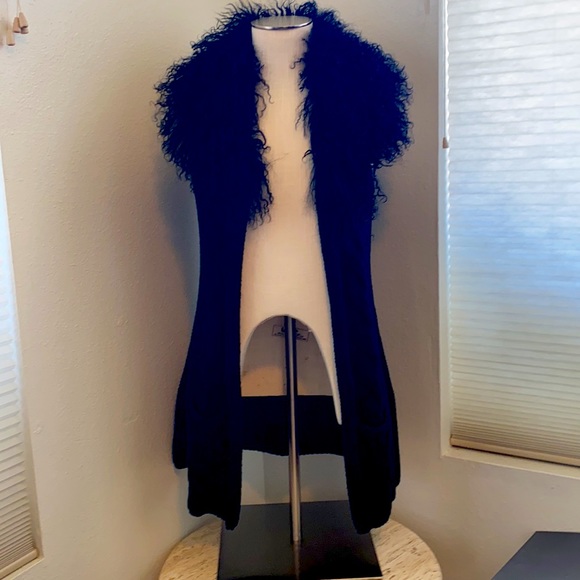 BELLDINI Chunky Knit Goat Fur Cardigan - Picture 2 of 15